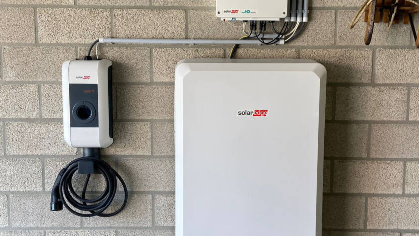 solaredge-energiebank-thuisbatterij_omvormer_home-ev-charger-laadpaal