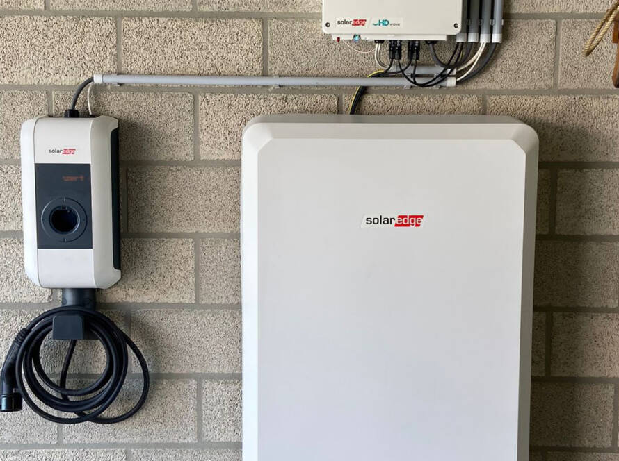 solaredge-energiebank-thuisbatterij_omvormer_home-ev-charger-laadpaal