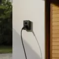Zaptec zonneladen: laad je elektrische wagen met je eigen zonne-energie
